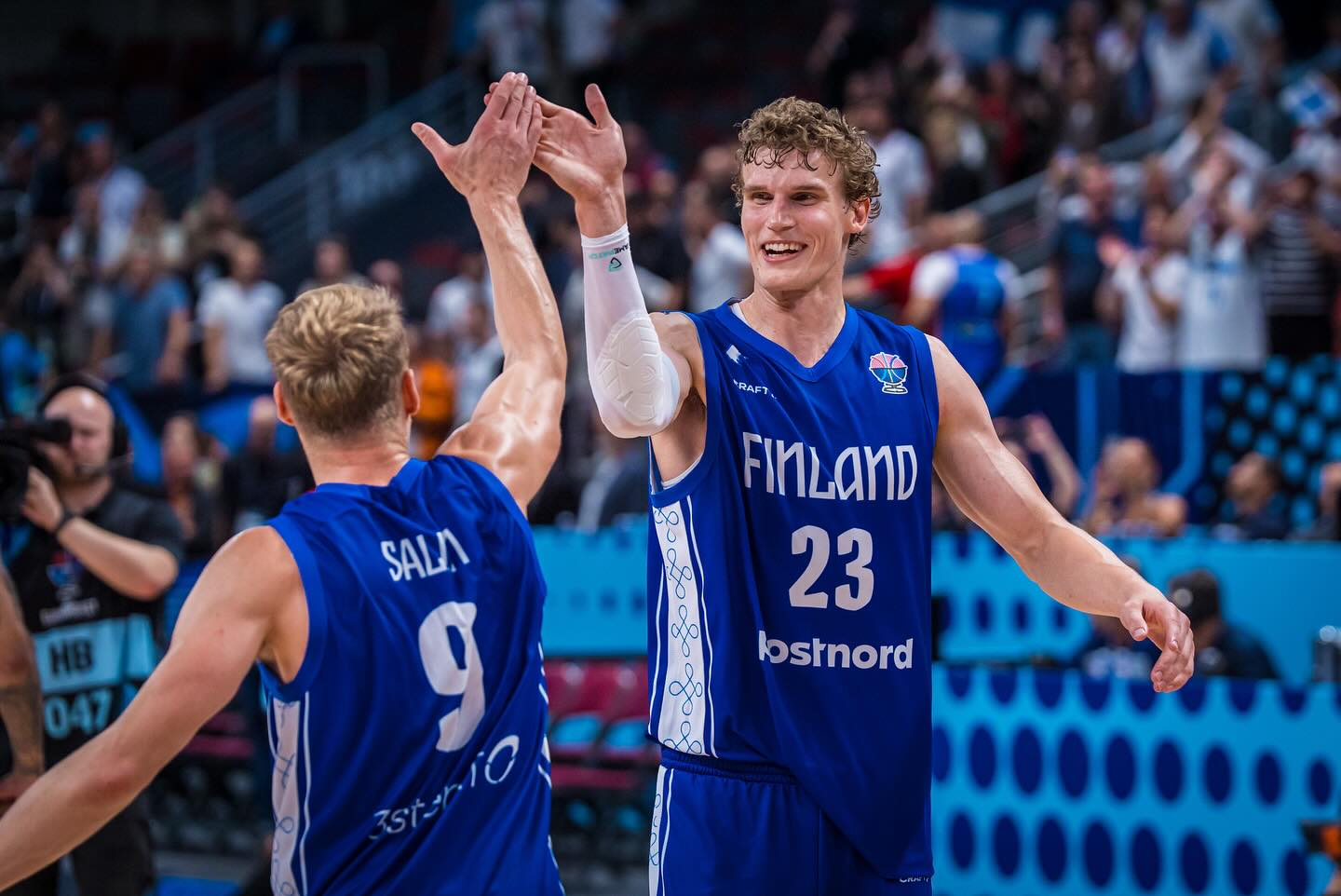 img, 们擦肩而过 img, 们擦肩而过